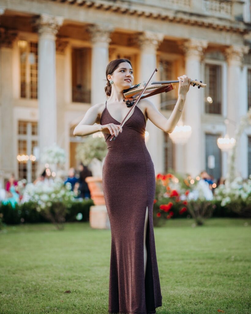 f7520a6f ebd8 48fe 8dc5 280639c085c1